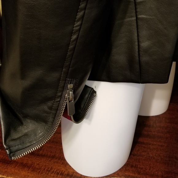 Faux leather jacket - Picture 5 of 7